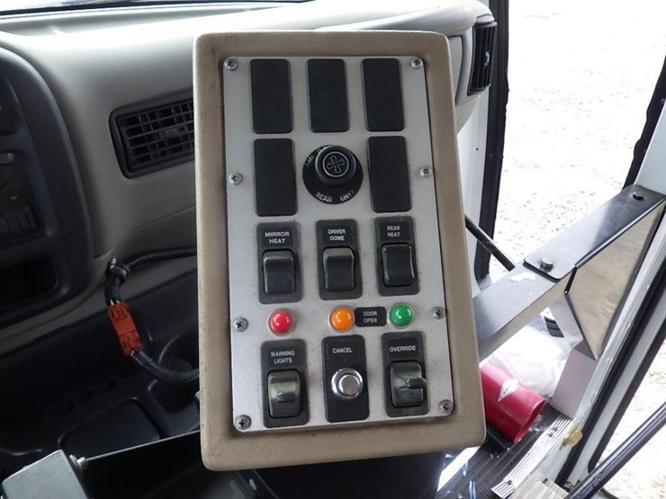1999-gmc-s/a-passenger-bus-image-16