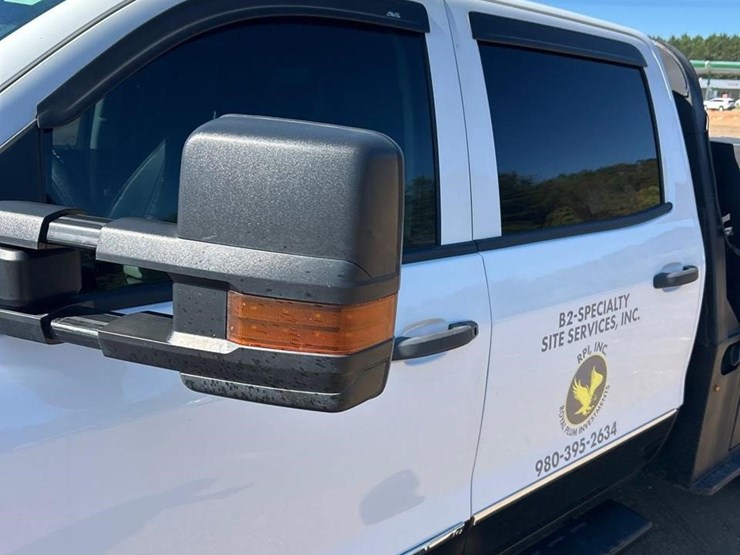 2019-chevrolet-silverado-3500hd-image-9