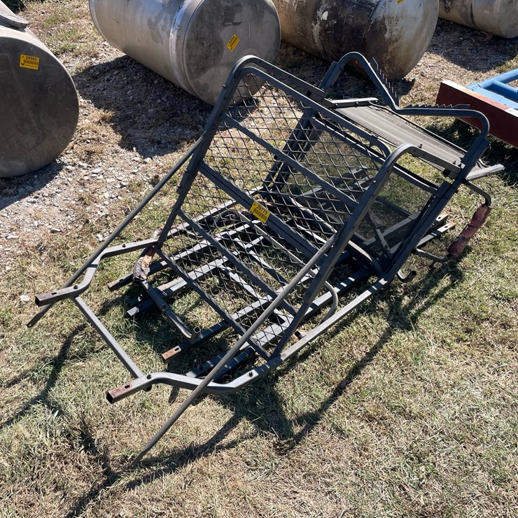 #2013 • Ladder Deer Stand Inv# 29775