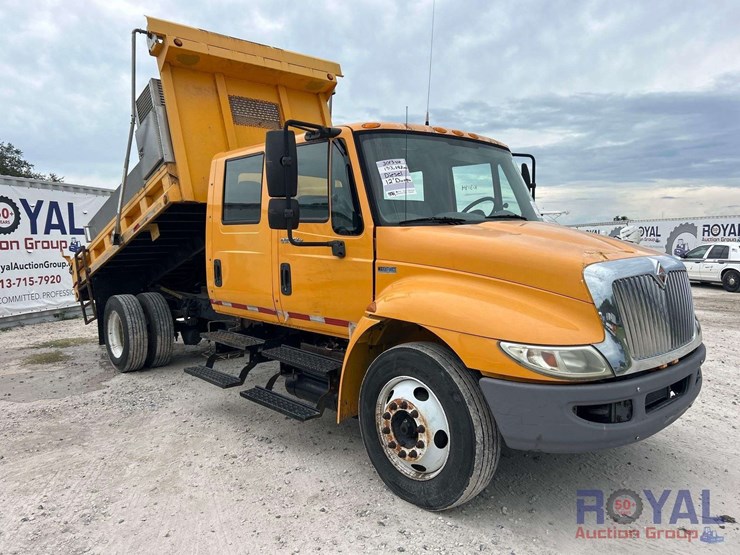 2013-international-durastar-4300-image-2