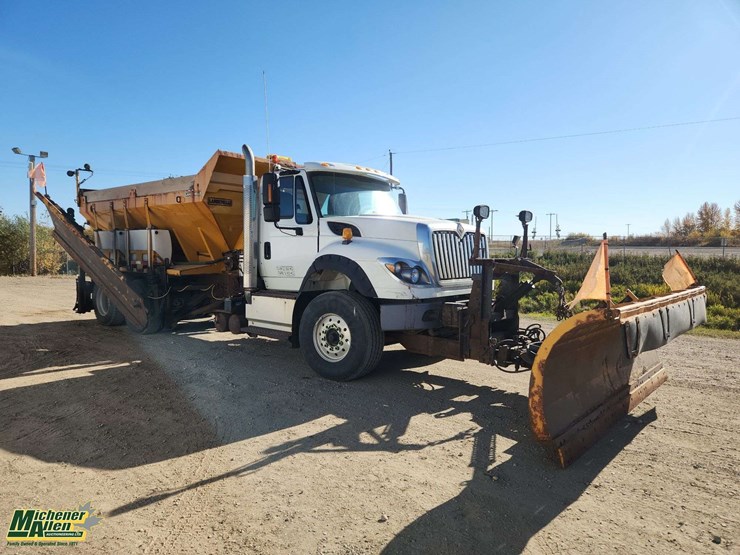2016-international-workstar-7600-image-2
