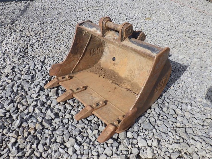 caterpillar-24-image-1