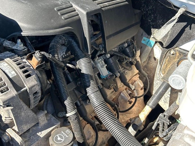 2019-chevrolet-silverado-3500hd-image-52