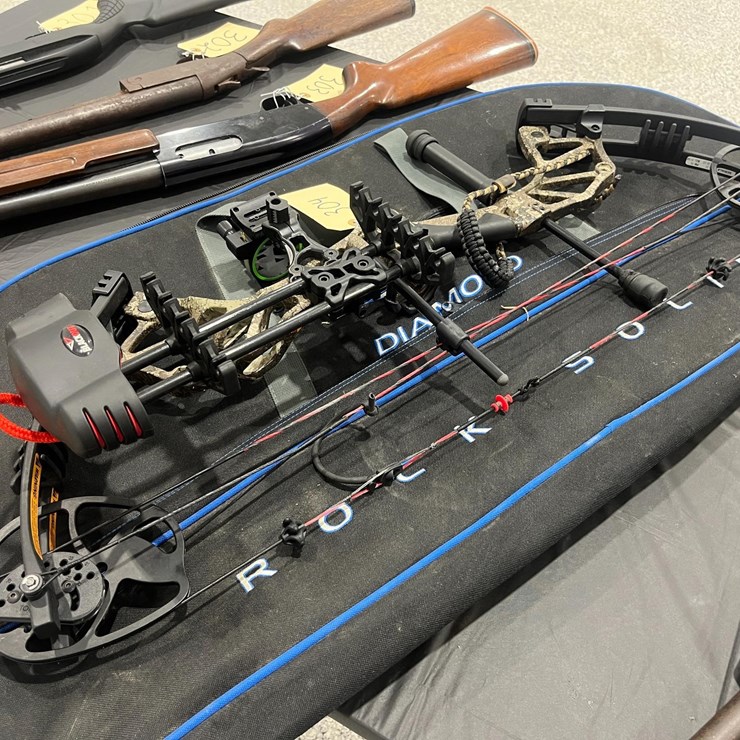 Blackout Zntrigue XS Compound Bow