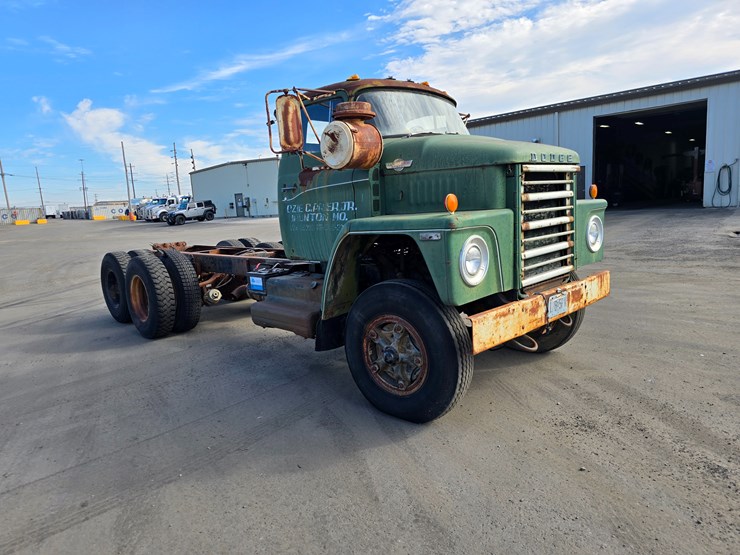 dodge-800-image-30