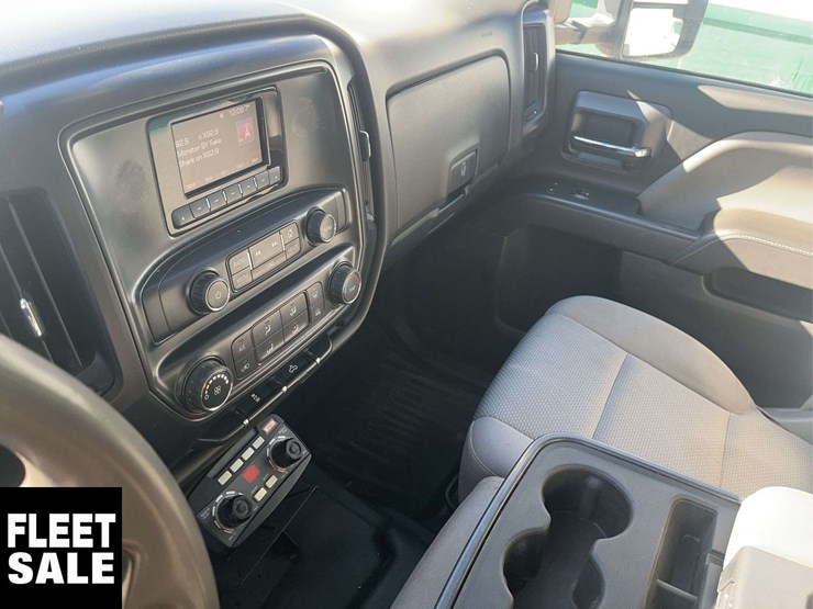 2015-gmc-sierra-3500hd-image-13