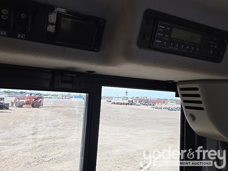 2022-komatsu-d71pxi-24-image-59