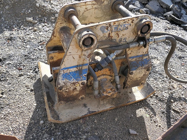 caterpillar-420-image-2