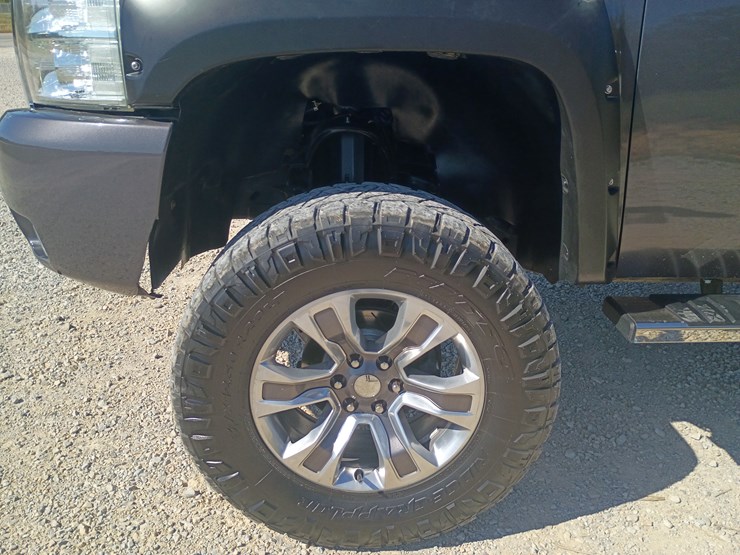 2010-chevrolet-silverado-1500-image-72