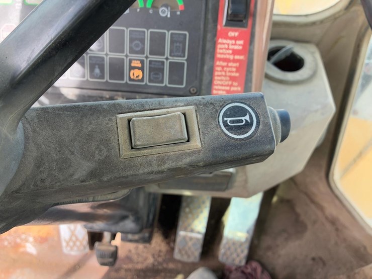 deere-544g-image-25