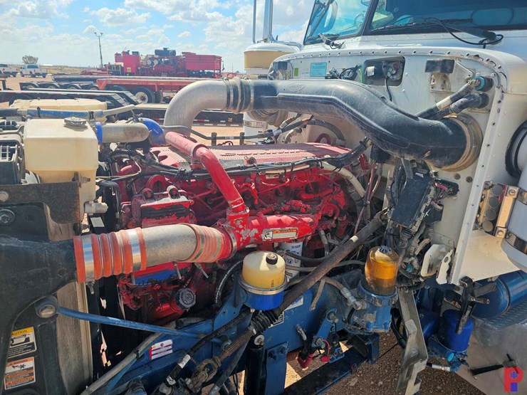 2013-peterbilt-367-image-6