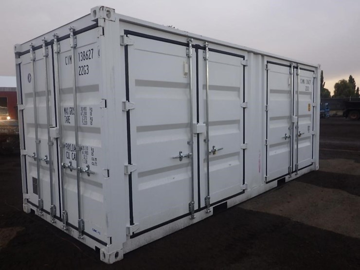 shipping-container-20'l-x-8'6"h-image-2