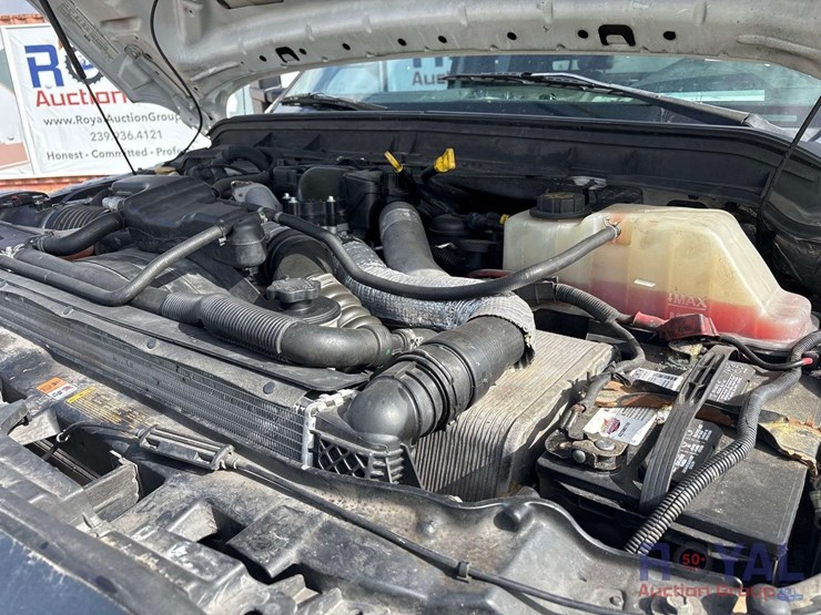 2016-ford-f550-image-15