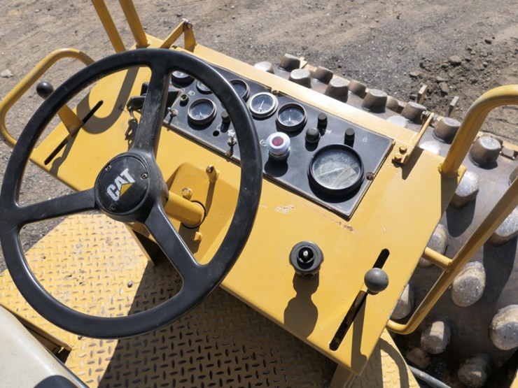 1994-caterpillar-cp-433b-image-19