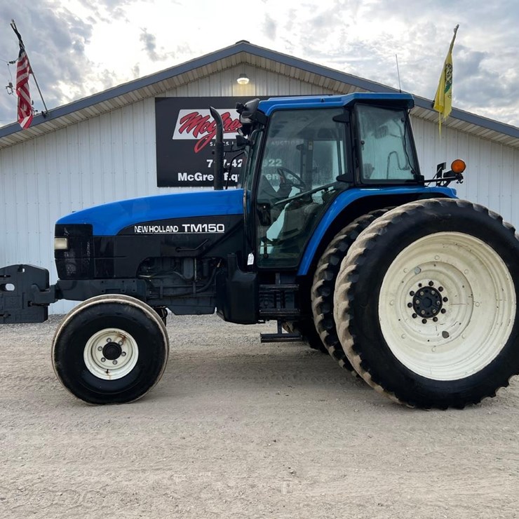 NEW HOLLAND TM150