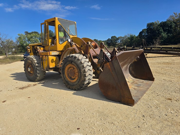 caterpillar-966b-image-35