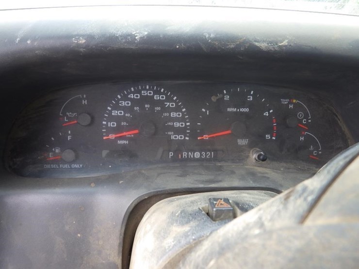 2004-ford-f550-image-19