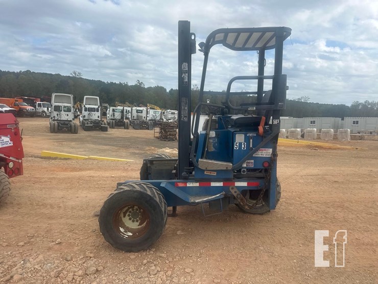 2006-moffett-m5500-image-3