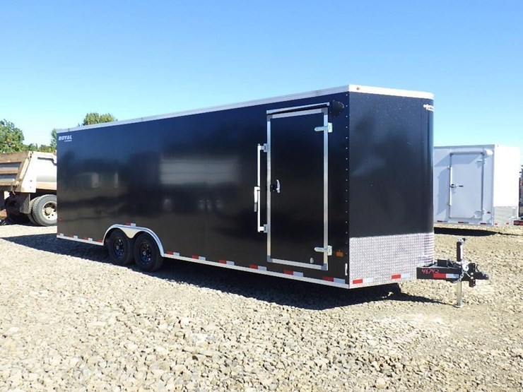 2026-royal-larct52-826v-86-t/a-enclosed-trailer-image-3