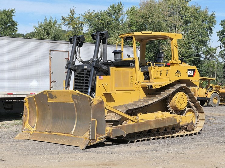caterpillar-d7r-image-2