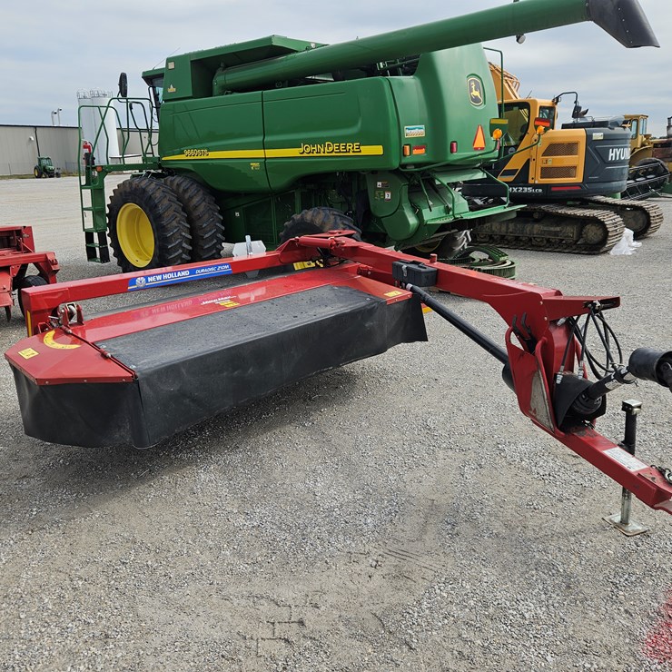 2021 NEW HOLLAND 210M