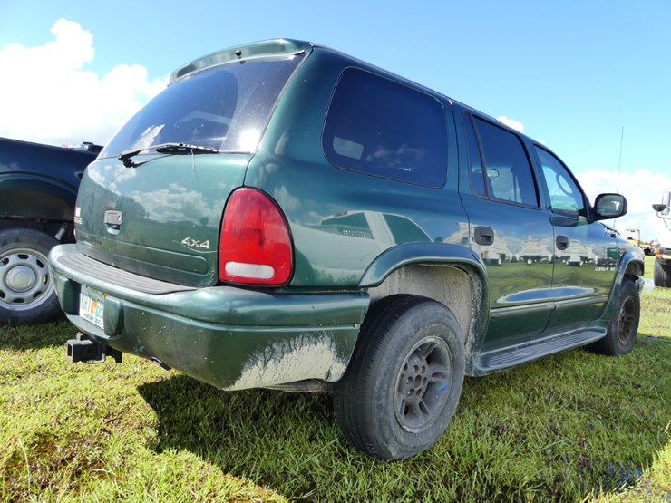 2001-dodge-durango-image-3