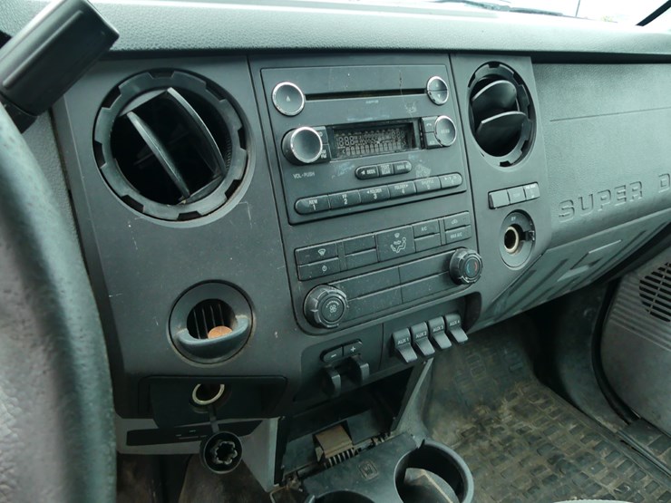 2012-ford-f350-image-12