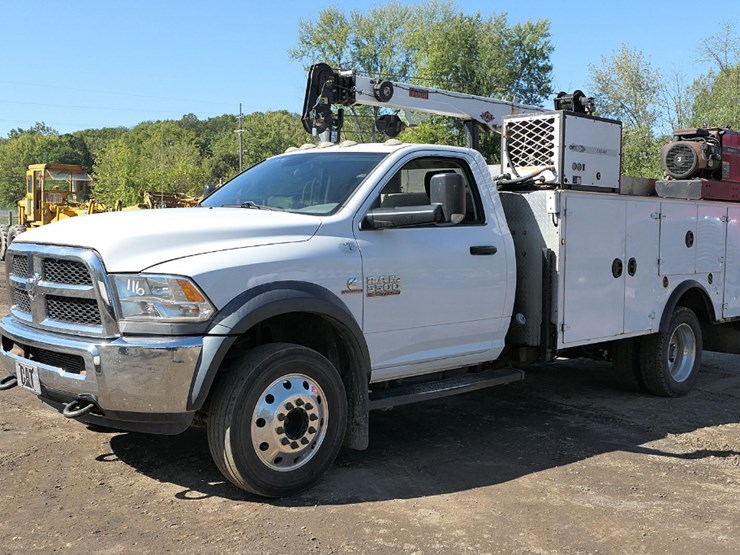 2013-dodge-ram-5500-service-truck,-sn:3c7wrnbl3dg528446,-cummins-diesel-(de-image-1