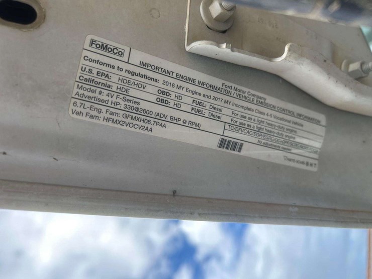 2017-ford-f550-image-53