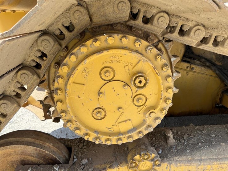 caterpillar-d5n-lgp-image-21