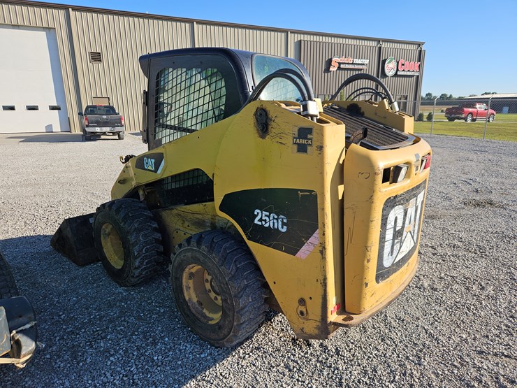 2008-caterpillar-256c-image-19