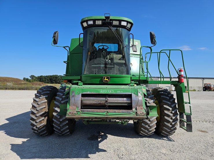 2004-john-deere-9660-sts-image-2