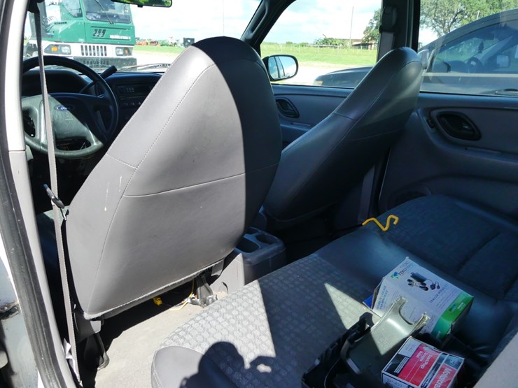 2001-ford-escape-image-8