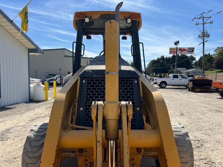 deere-310g-image-11