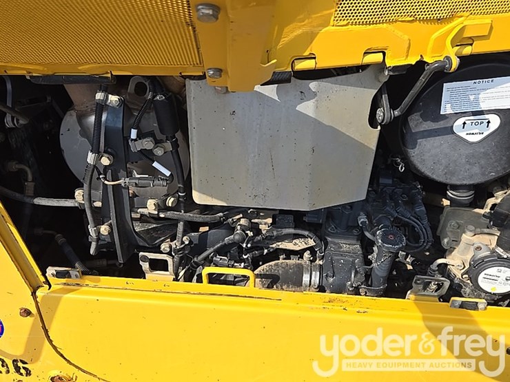2016-komatsu-d65pxi-18-image-34