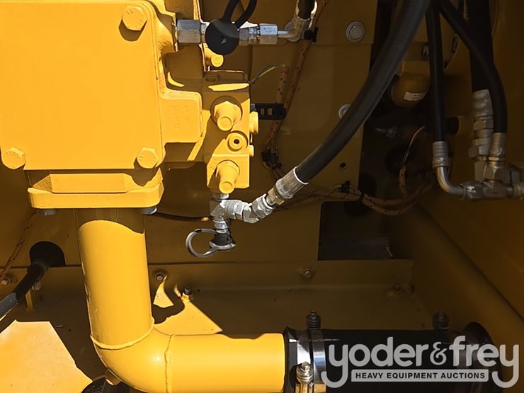 2019-caterpillar-313fl-image-29