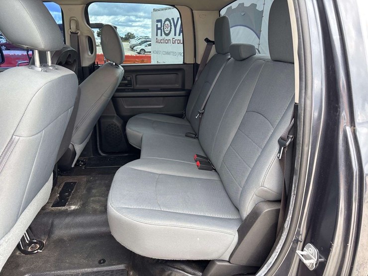 2019-dodge-ram-1500-image-22