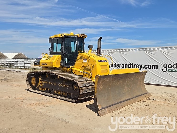 2022-komatsu-d71pxi-24-image-7