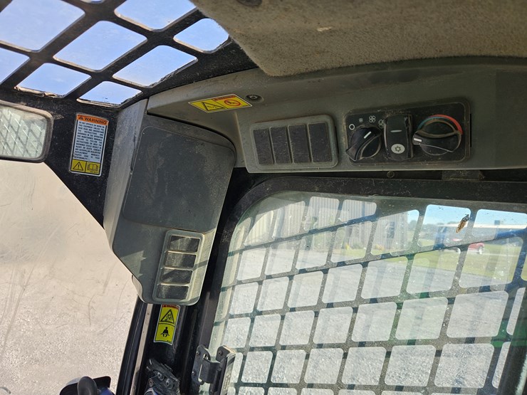 2008-caterpillar-256c-image-11