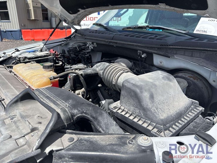 2017-ford-f150-image-8
