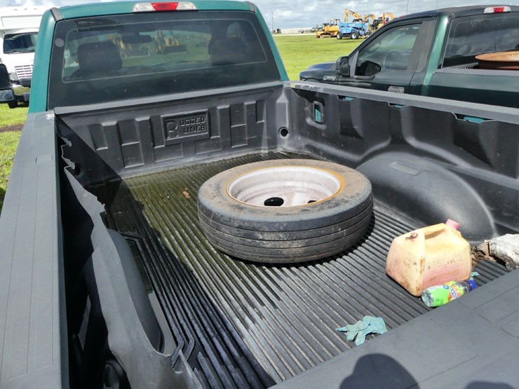 2019-ford-f250-xl-image-7