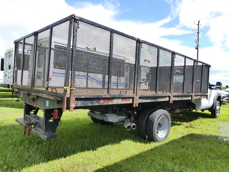 2014-ford-f550-xl-image-3