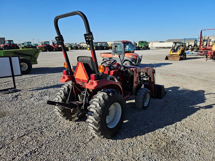 2005-case-ih-dx24-image-18