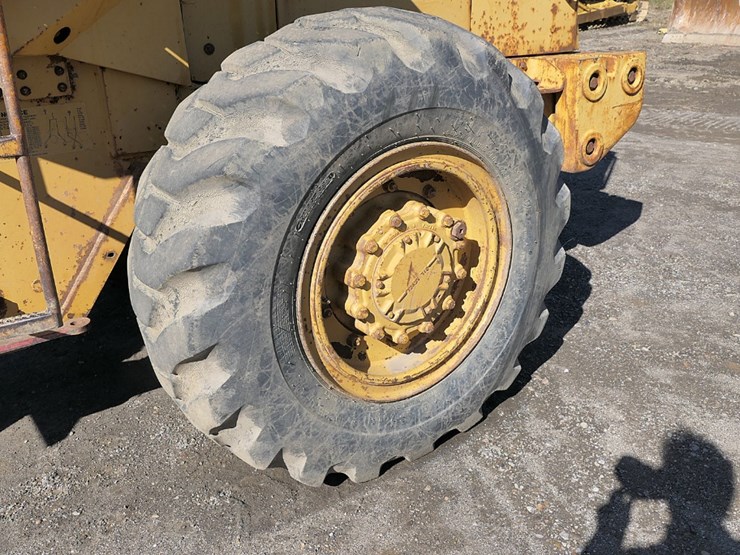 1992-caterpillar-it28b-image-16