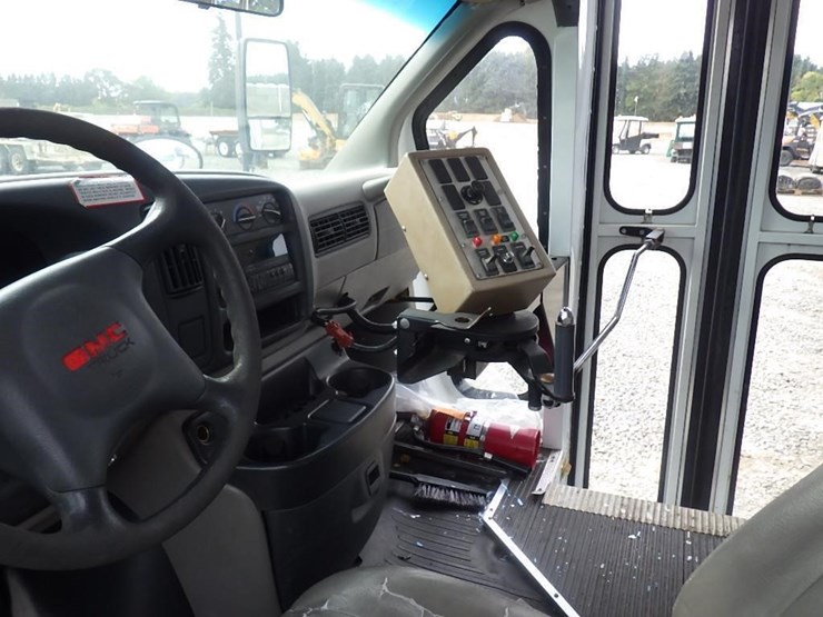 1999-gmc-s/a-passenger-bus-image-11