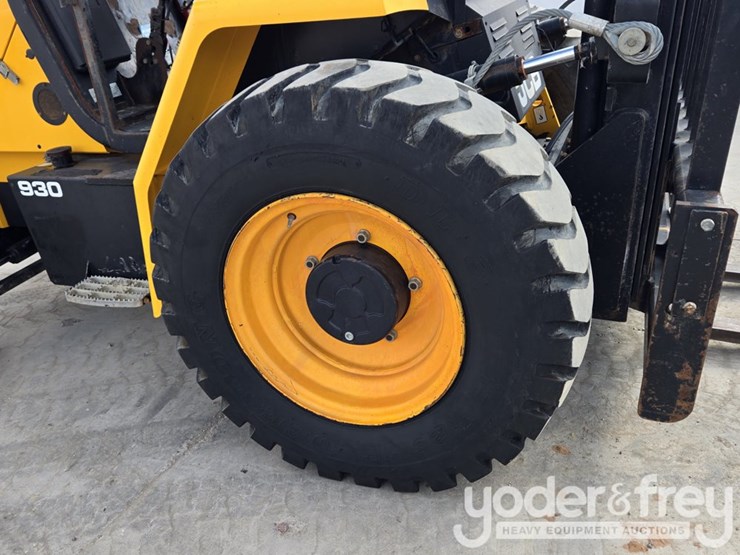 2017-jcb-930-image-24