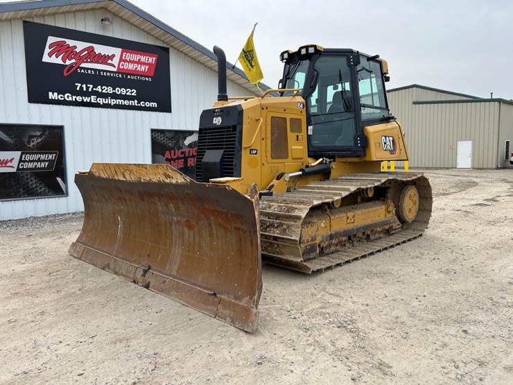 2021-caterpillar-d4-image-2