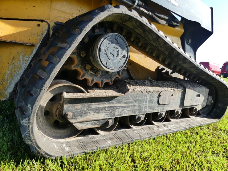 deere-333e-image-5