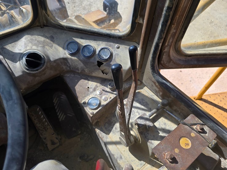 caterpillar-980c-image-104