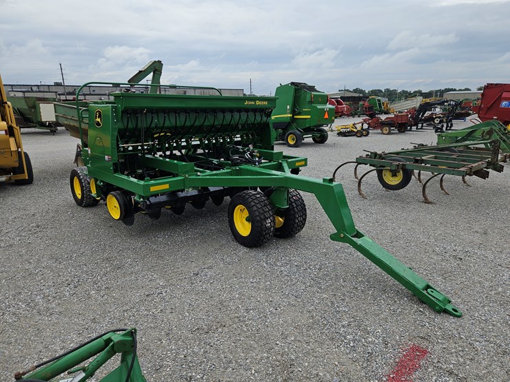 1994-john-deere-750-image-16